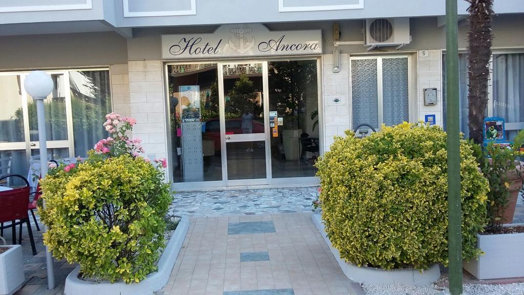 Hotel Ancora Cesenatico Buitenkant foto