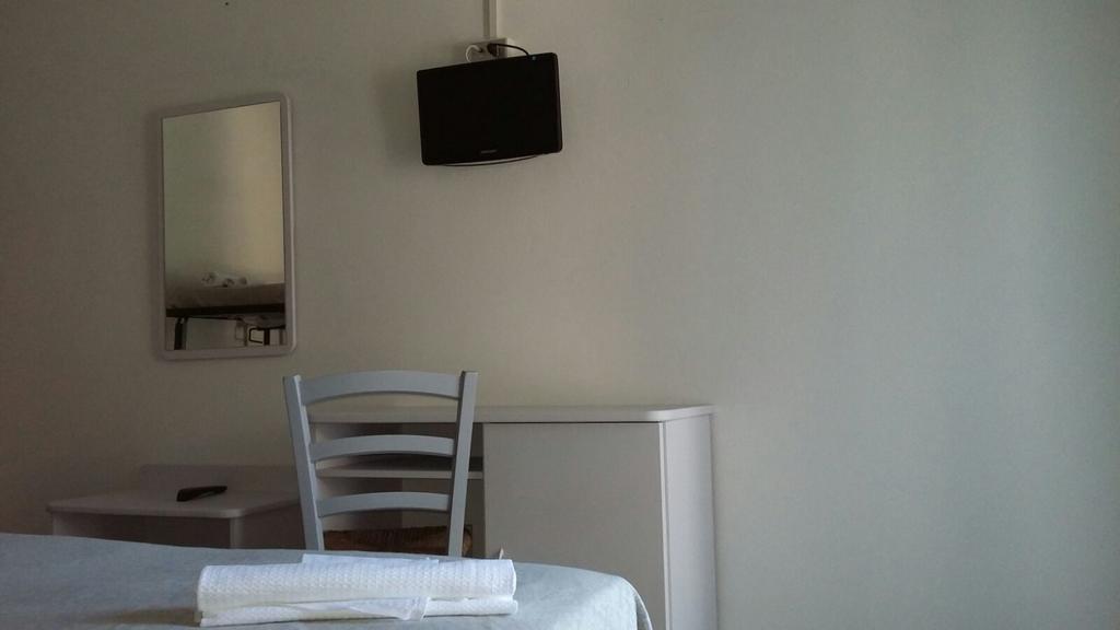 Hotel Ancora Cesenatico Buitenkant foto